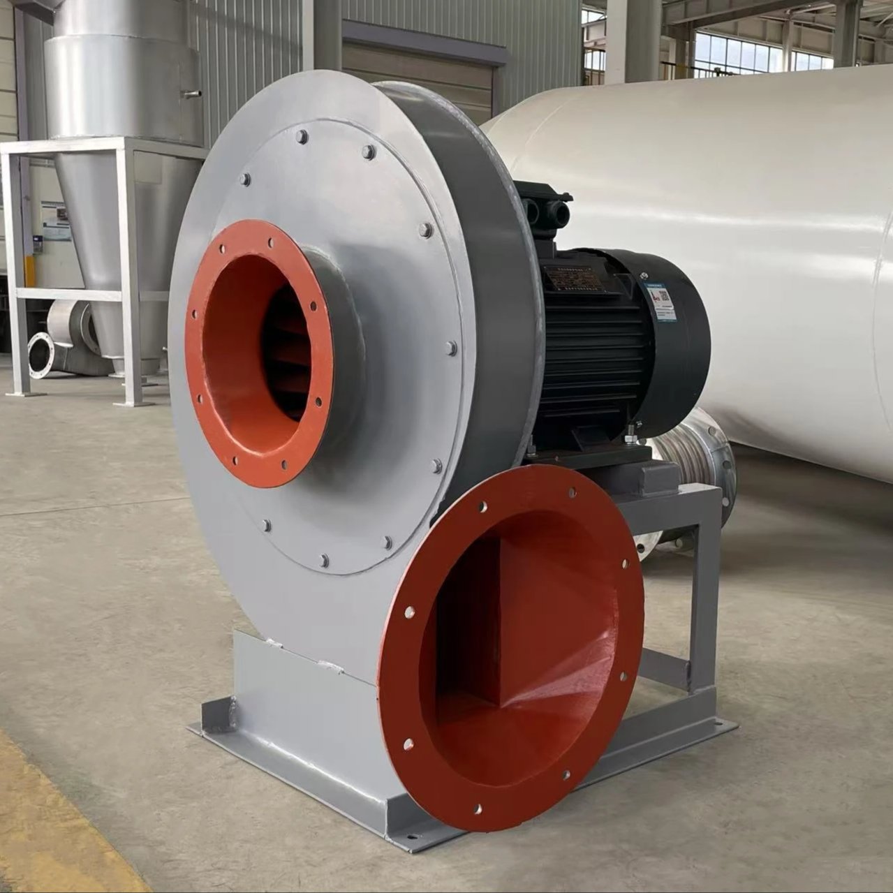 Centrifugal Fans with Precise Flow Extremely Stable and of Precise Flow Type